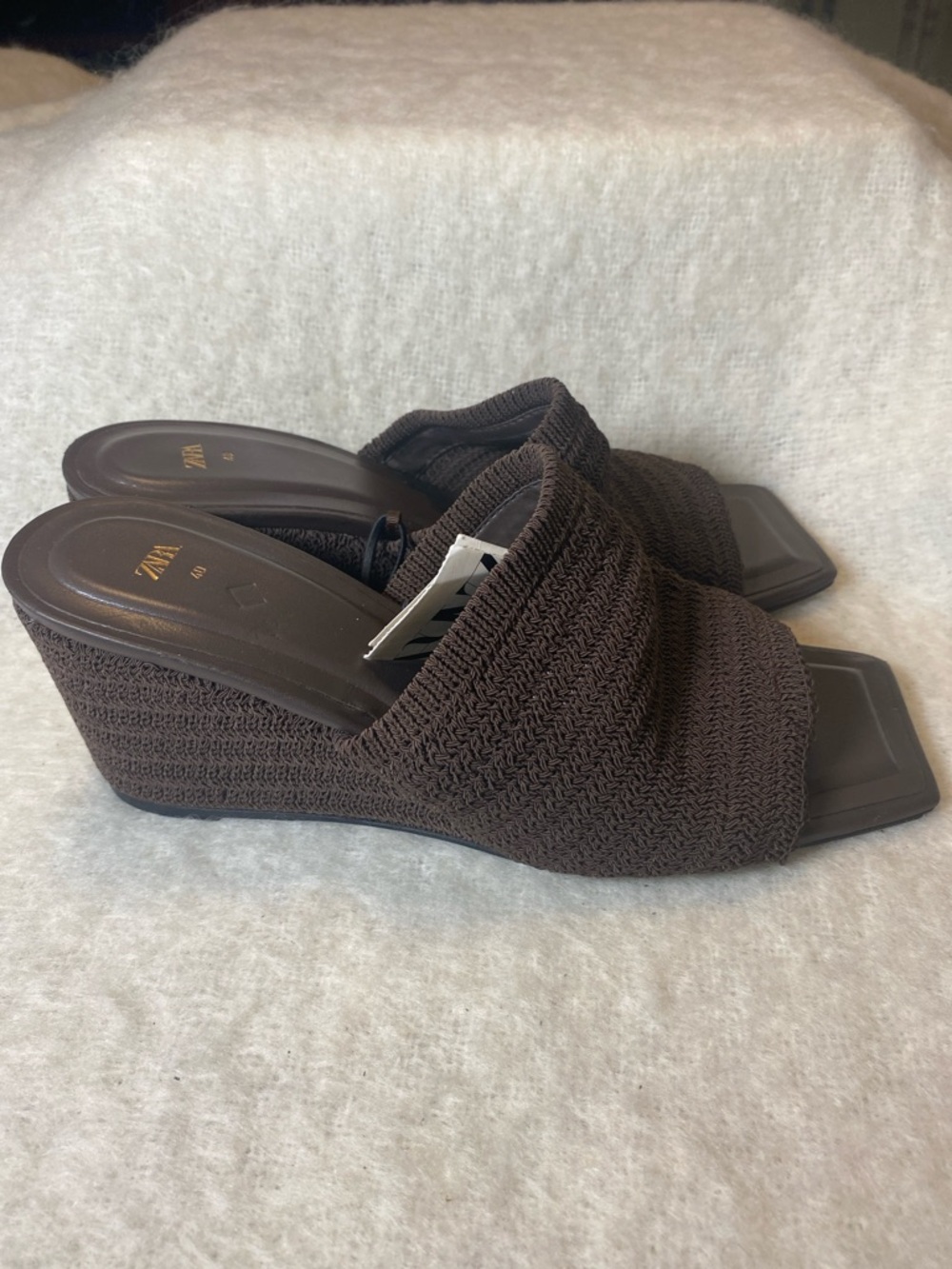 Zara Dark Brown Knit Slip-On Mules
